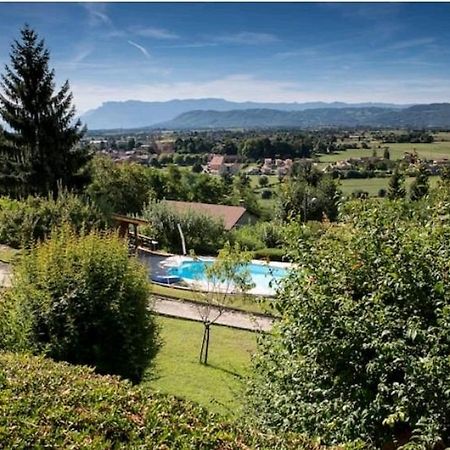 La Villa Jo Le Grand-Lemps Bagian luar foto